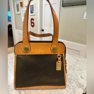 Vintage Dooney & Bourke cabrio bag
